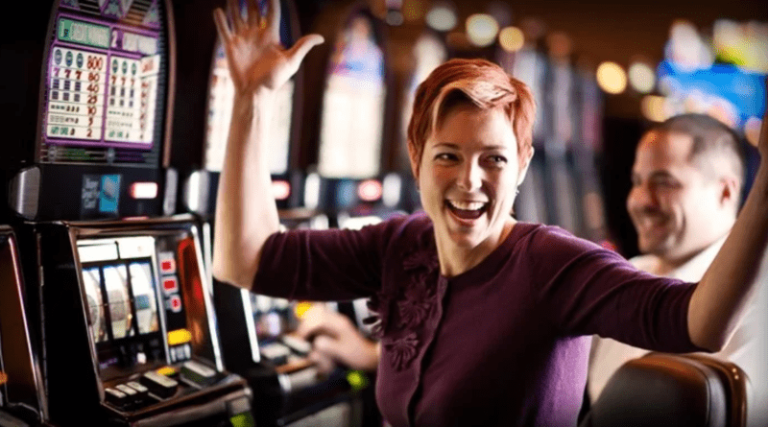 How Online Slots Create Immersive Experiences for Players Worldwide?